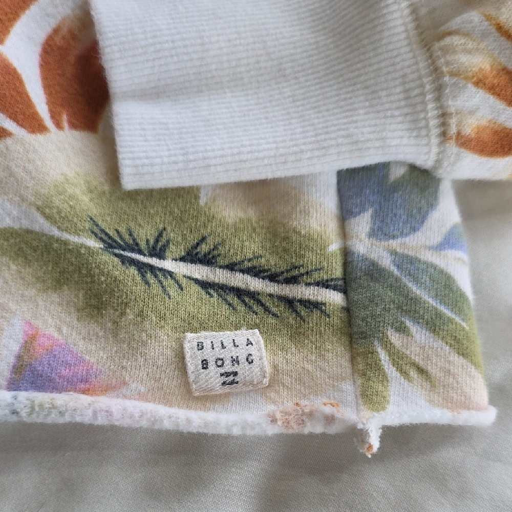 Billabong Cream Sweatshirt with Hawaiian Leaves Small - Picture 3 of 9